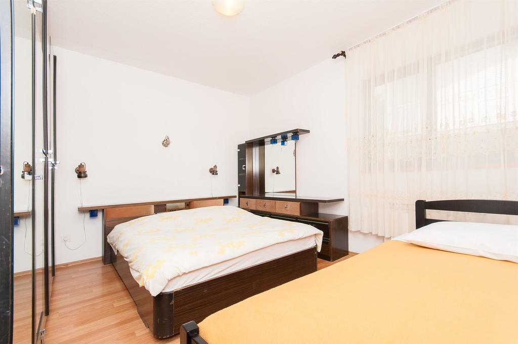 Apartments Natasa Trogir Exterior photo