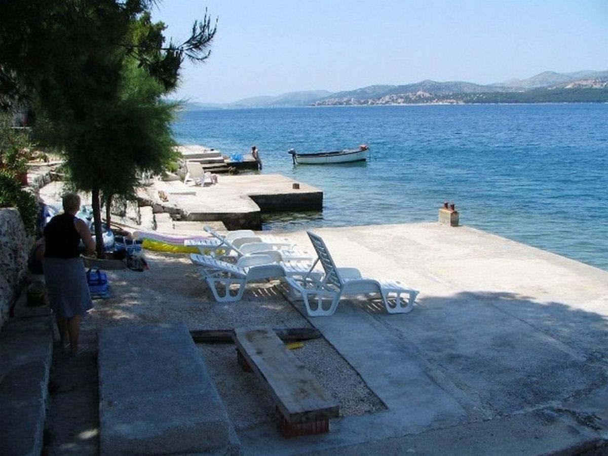Apartments Natasa Trogir Exterior photo